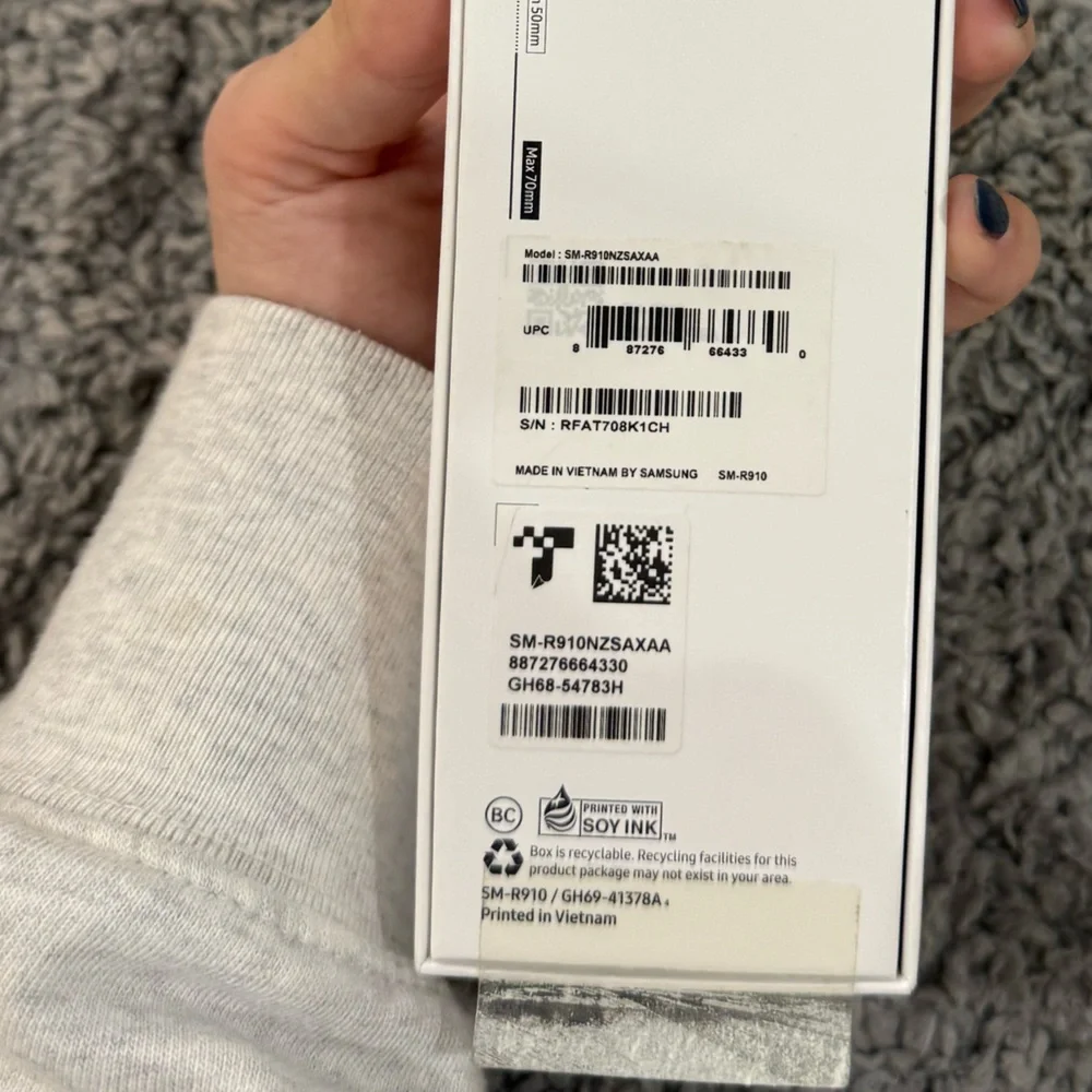 Samsung galaxy 5 watch never used